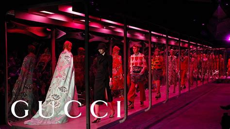 gucci fall winter 2017 runway|gucci fashion show 2017 youtube.